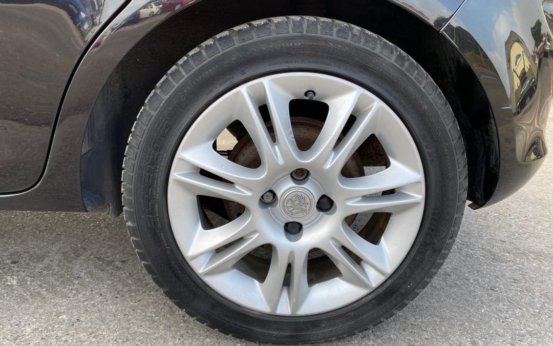 Tyre Fitting in Seaton: All You Need to Know About it